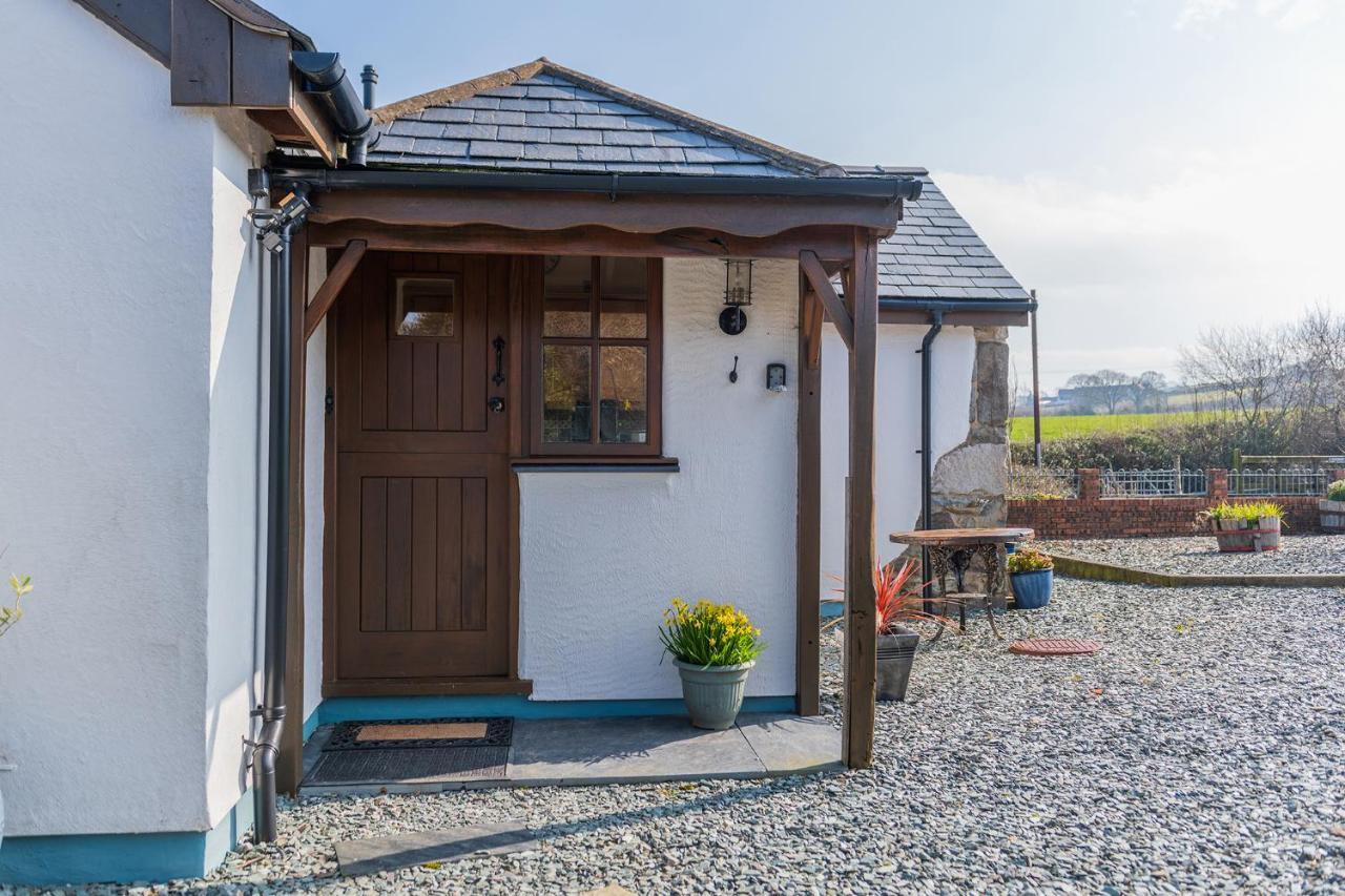 Beautiful Countryside Cottage On The North Wales Coast Abergele Exterior foto